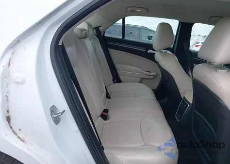 2016 Chrysler 300 Limited from USA, damaged, VIN 2C3CCAAGXGH358366